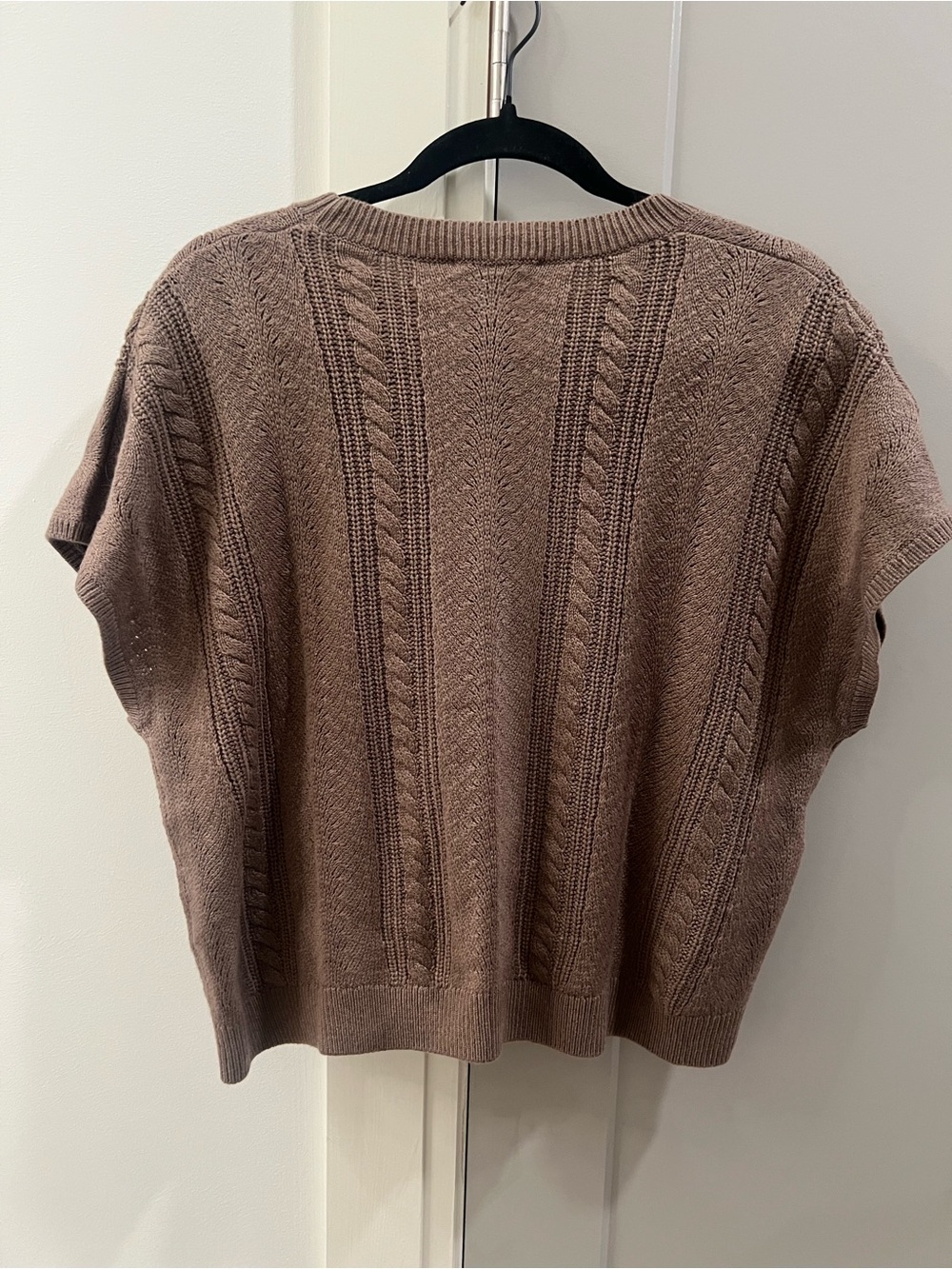 Splendid Taupe Cable-Knit Short-Sleeve Sweater - Picture 2 of 5